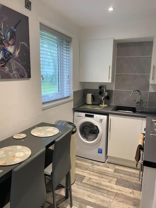 Cosy Studio Apartment Waterlooville Exterior photo